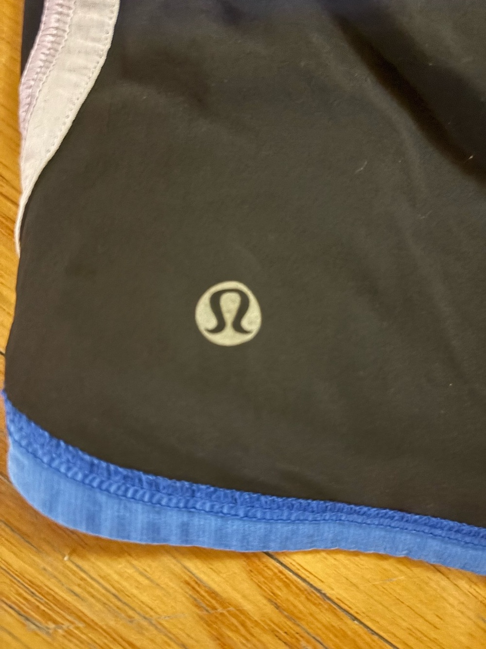 Lululemon Groovy Run Short *4-way Stretch - Picture 3 of 6